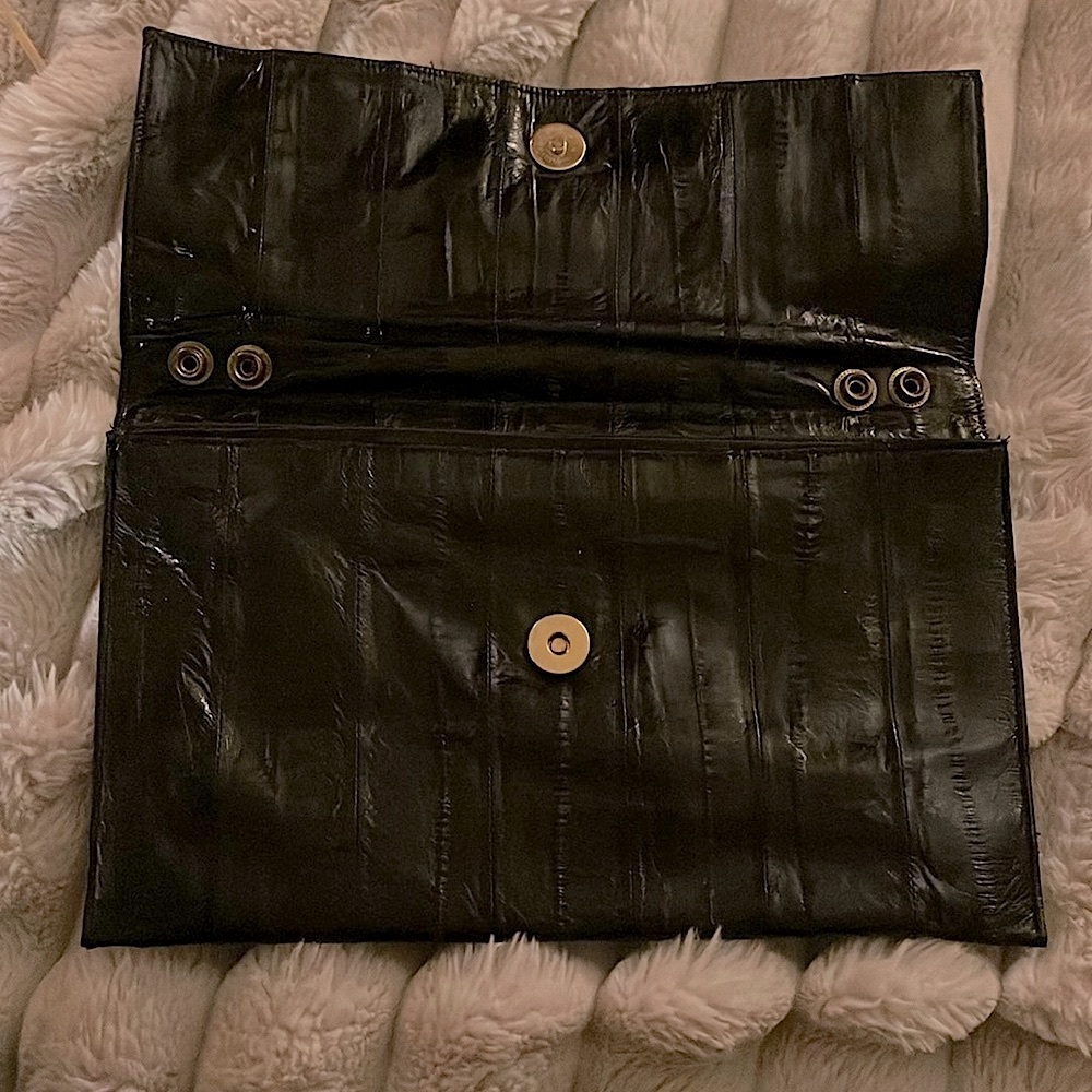 Elegant Eel Skin leather Clutch – Timeless Sophistication purse Korea​